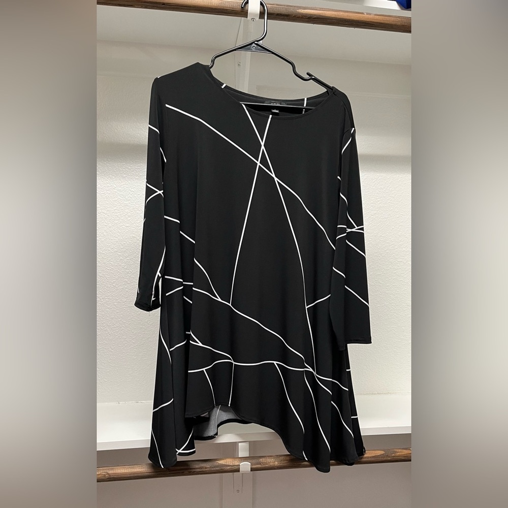 High low swing tunic by Alfani.
